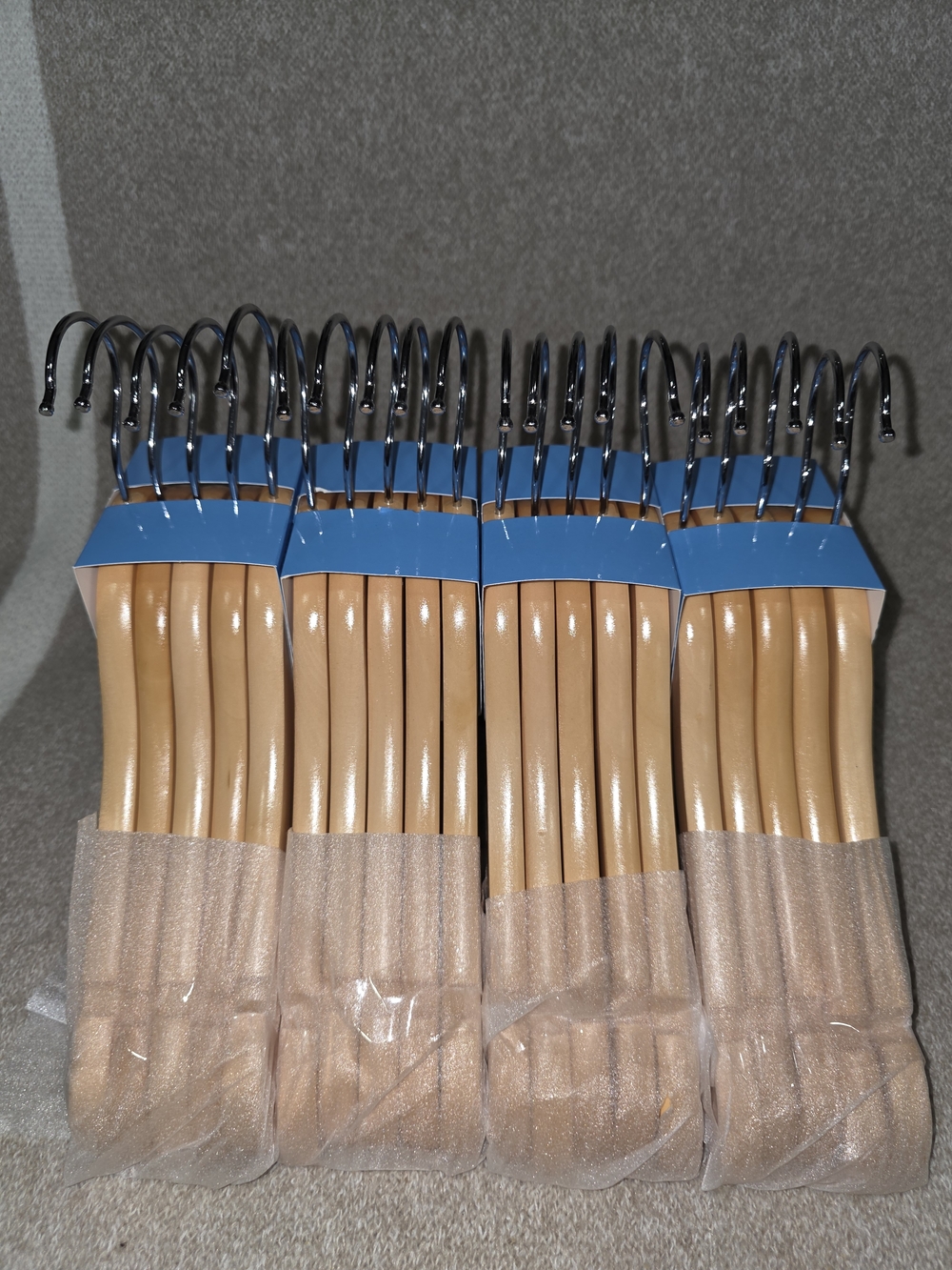 Premium Wooden Hangers 20 Pack Non-Slip Kids Clothes Hangers w/360° Swivel Hook - Picture 3 of 6